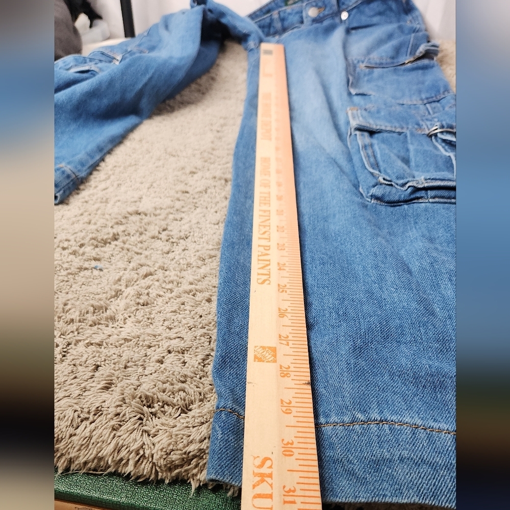 Wild Fable Women's Mid Rise Wide Leg Cargo Baggy Pants Medium Wash Size 2/31" - Picture 13 of 16